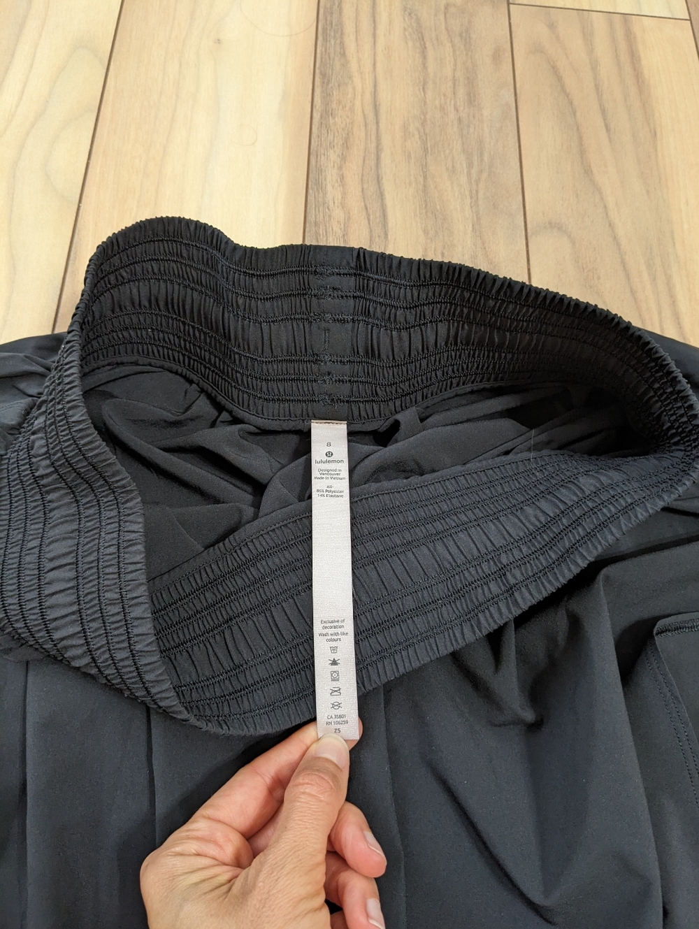 EUC! Lululemon The Everyday Skirt In Black Size 8 - Picture 8 of 13
